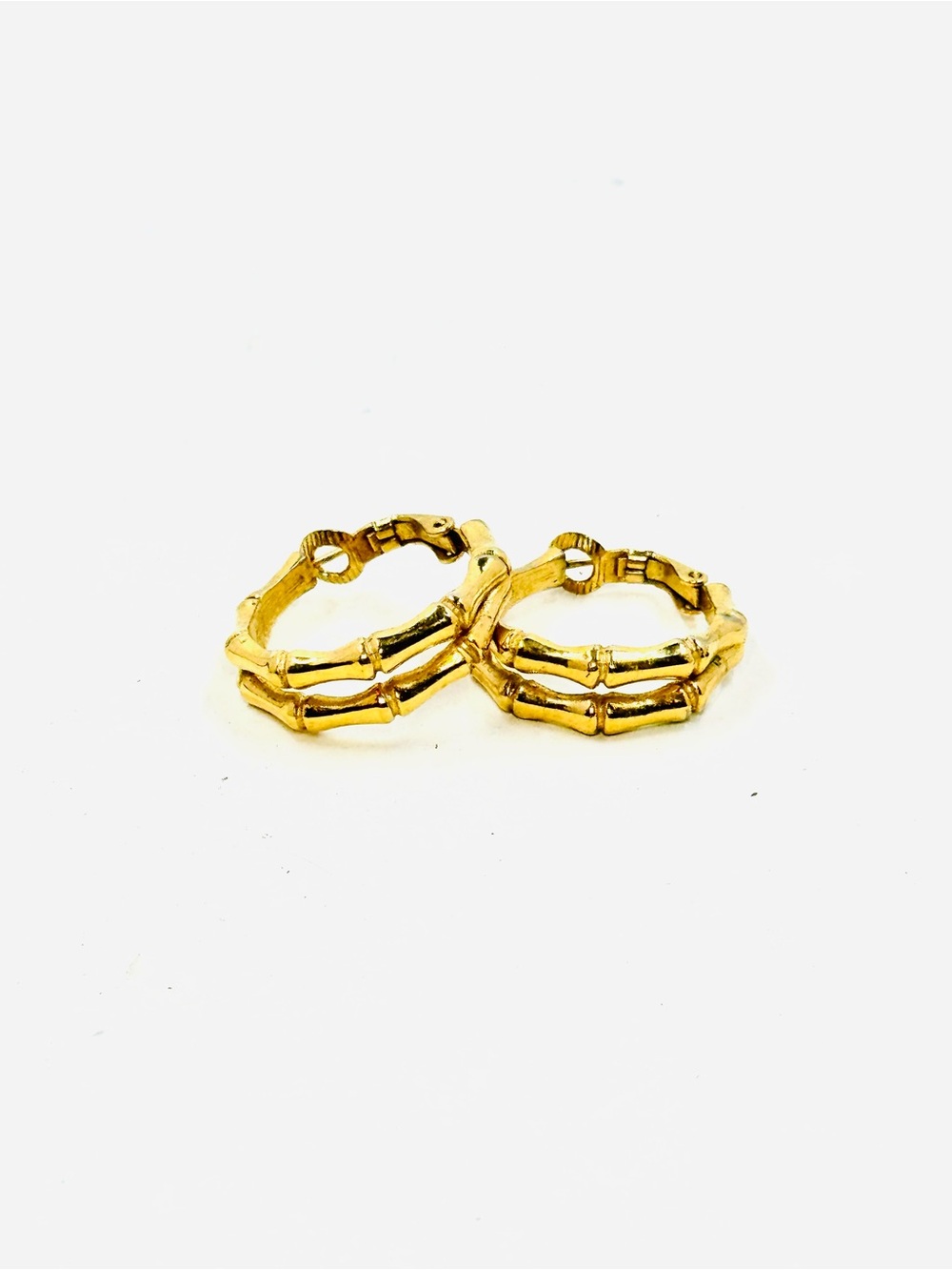 Trifari Vintage Gold Tone Bamboo-Style Hoop Pierced Earrings 1” Round